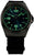Reloj de hombre con esfera negra e índices luminosos verdes, caja plateada, correa de tela.