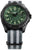 Reloj de hombre redondo con esfera verde luminosa, bisel oscuro y correa de nailon gris y negro