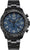 Pulsera de hombre con correa de metal negra, esfera azul e indicadores de cronógrafo.