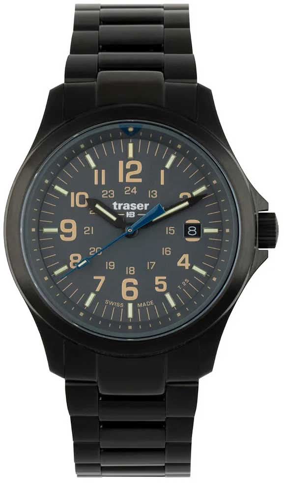 Reloj Traser para hombre P67 con esfera negra y brazalete de metal negro