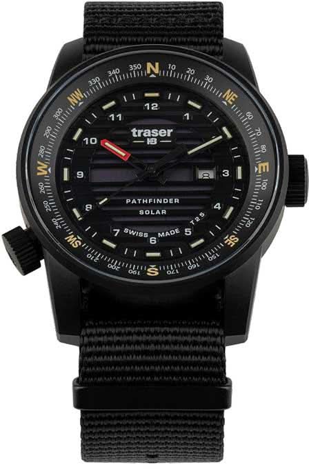 Pulsera de hombre con esfera negra y correa textil negra, Traser Pathfinder Solar