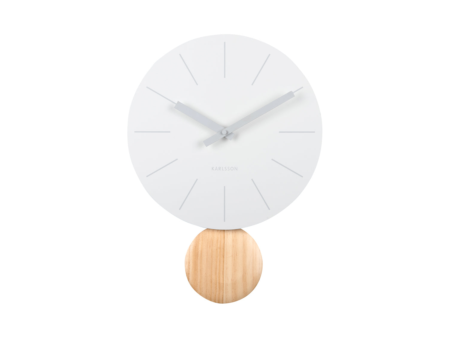 Karlsson Arlo KA5967WH Wanduhr Weiß • Holzpendel • Skandinavisches Design