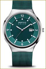 Reloj de hombre con esfera verde y correa milanesa verde, bisel redondo de acero