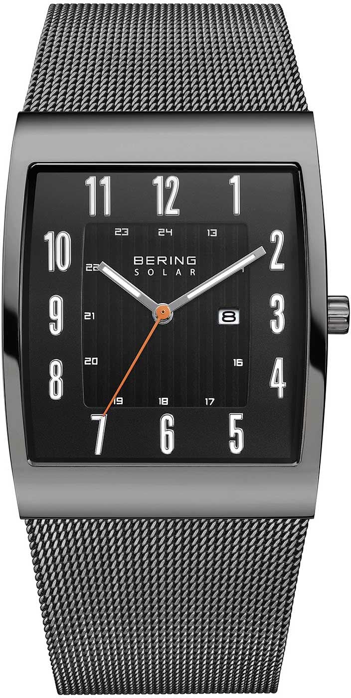 Pulsera de hombre con esfera negra, caja rectangular y correa de metal