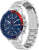 Reloj de hombre con correa de metal plateado, esfera azul y subesferas de cronógrafo