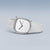 "Reloj de mujer con pulsera textil blanca, caja redonda plateada con mecanismo de agujas azul"