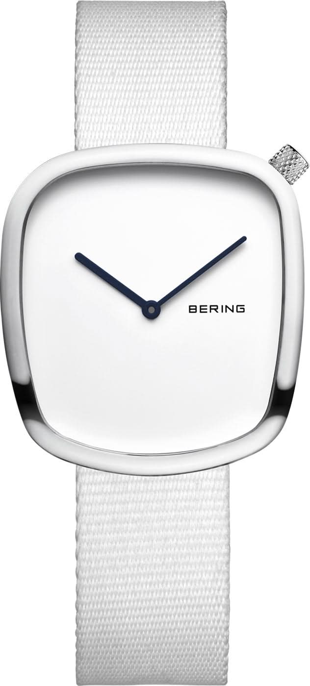 "Reloj de mujer con esfera blanca, manecillas azules y caja plateada en correa textil"