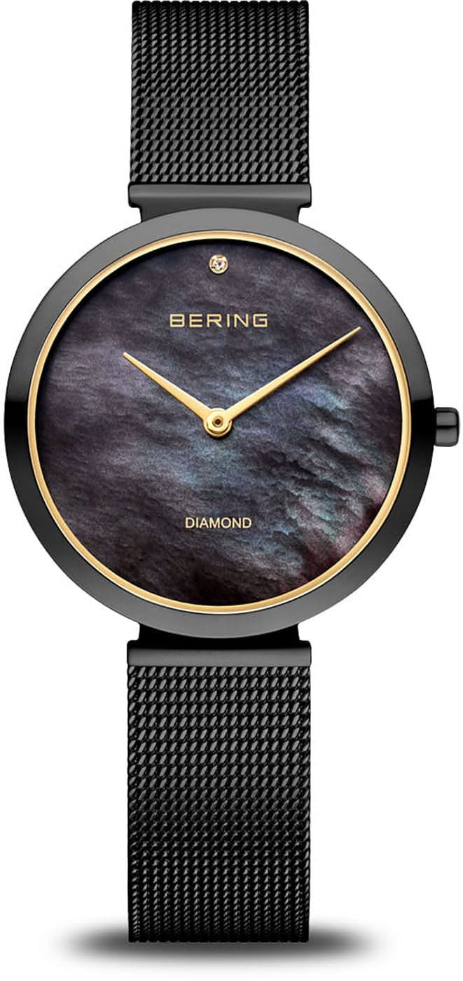 "Reloj de mujer con esfera redonda oscura, manecillas doradas y brazalete Milanesa"