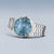 Pulsera de hombre con esfera azul, dos subesferas y correa de acero inoxidable, vista lateral