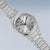 Reloj Bering para mujer plateado, esfera redonda con índices, mirada inclinada