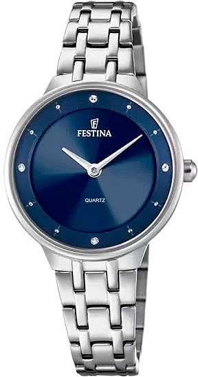 "Reloj de mujer con esfera azul y correa de metal plateado"