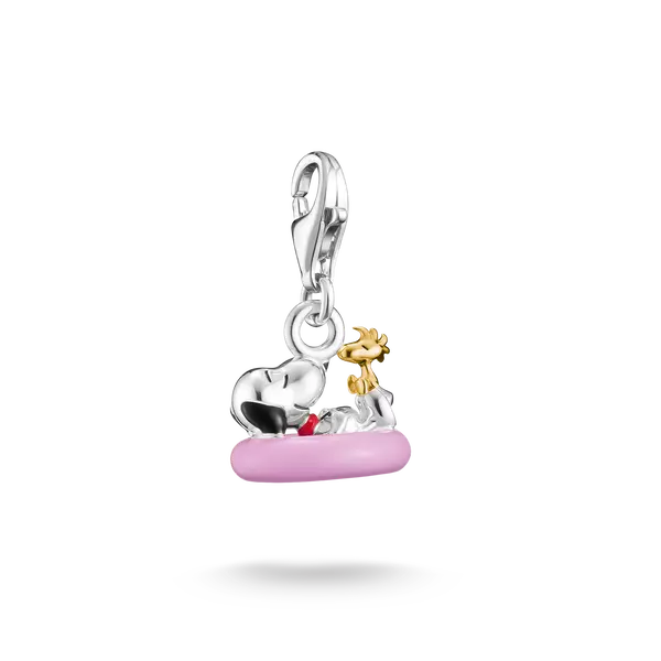 Charm Snoopy de plata 925 con baño de oro de 18K, sobre motivo rosa
