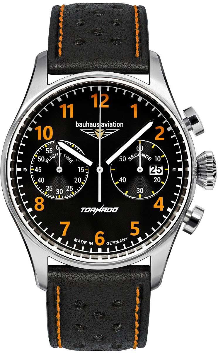 Reloj de hombre con esfera negra, números naranjas, correa de cuero con pespuntes naranjas