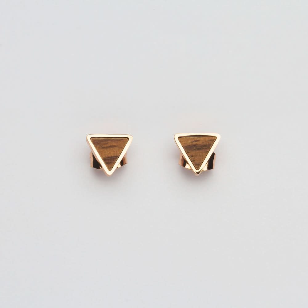 Pendientes de madera en forma de triángulo con montura dorada, par