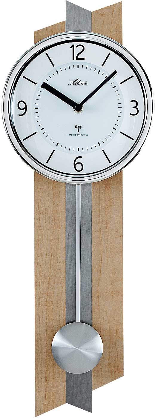 Reloj de pared de madera con esfera redonda, números negros y péndulo abajo.