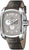 Reloj de hombre con caja plateada, correa de cuero marrón y esfera de cronógrafo gris