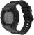 Reloj digital para hombre con correa negra, vista lateral y pantalla digital