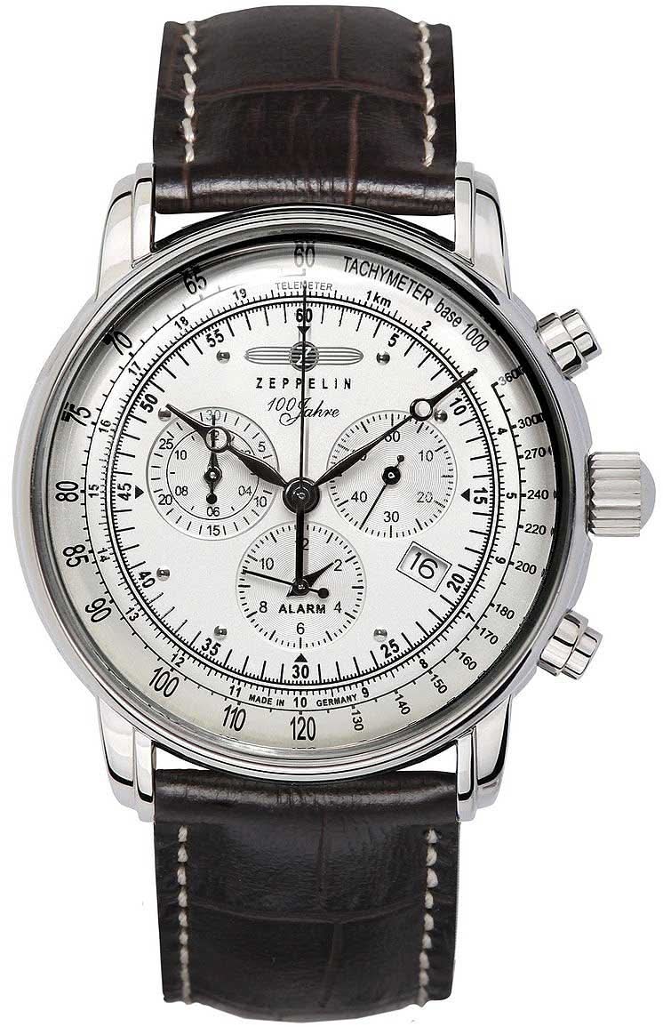 Reloj de hombre con esfera blanca, cronógrafo y correa de cuero negra