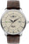 Reloj de hombre con caja plateada, esfera beige y correa de cuero marrón, visualización analógica