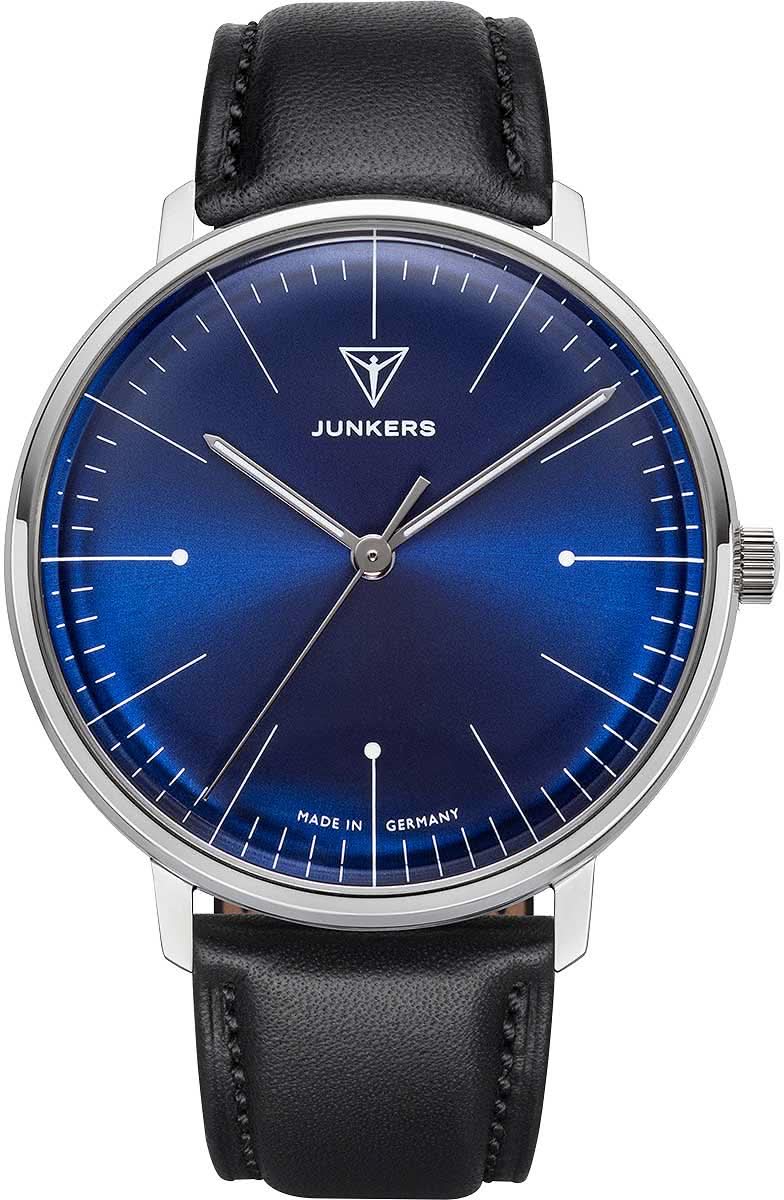 Reloj unisex con esfera azul, manecillas plateadas y correa de cuero negra