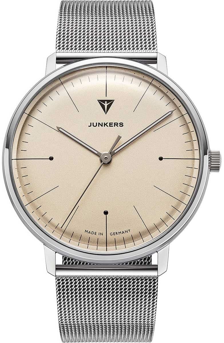 Reloj Junkers para hombre con correa de metal plateada y esfera beige, tres manecillas