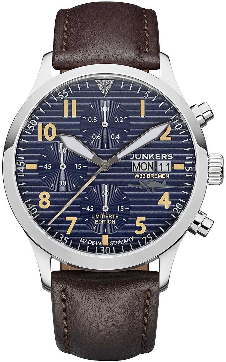 Pulsera de hombre: correa de cuero marrón, caja plateada, esfera azul con indicador de fecha