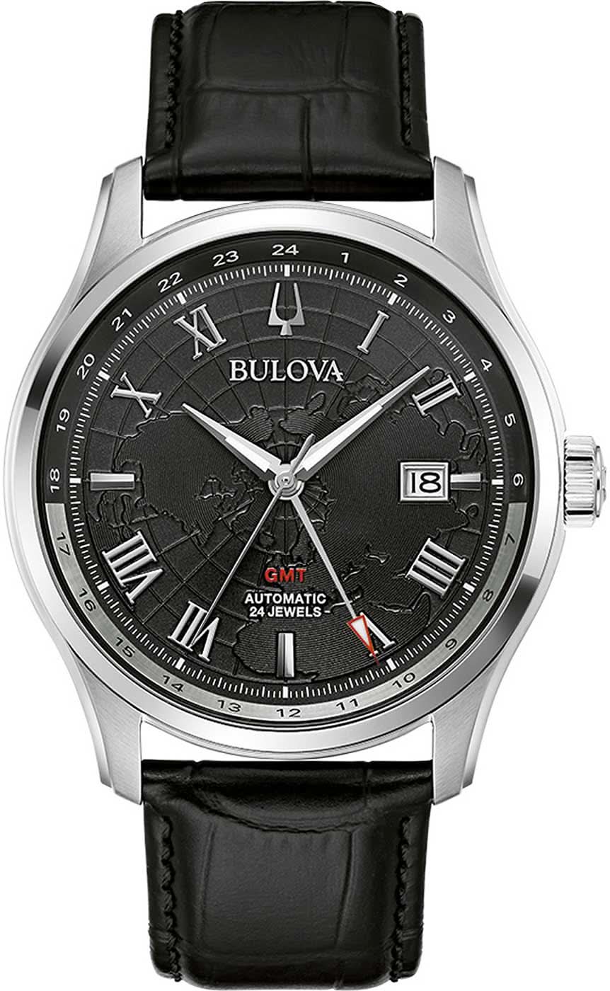 Reloj de hombre con esfera negra, índices romanos y correa de cuero negra