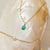 "Collar dorado con perlas y colgante turquesa, multicapa"