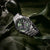 Pulsera de hombre con esfera verde de cronógrafo y correa de acero inoxidable