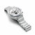 Reloj Citizen para hombre, visto ligeramente de frente: esfera plateada con cronógrafo, correa de titanio
