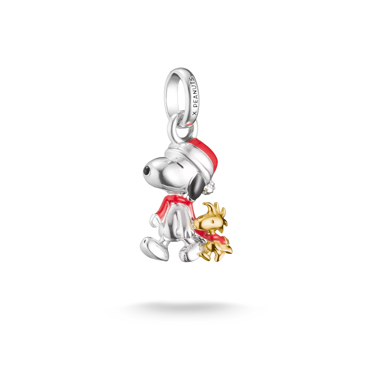 Colgante Charm: motivo navideño de Snoopy, chapado en oro de 18k, plateado y rojo