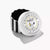 Colgante redondo de Charm Club con logotipo de Snoopy e inscripciones "CHARM CLUB" y "PEANUTS"
