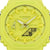 Reloj digital para hombre con esfera amarilla y vista de manecillas y pantalla
