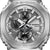 Nahaufnahme: silber-schwarzes G-SHOCK Zifferblatt mit Chronographen-Registern