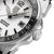 Reloj de hombre Detalle: bisel y corona moleteados, esfera blanca, correa negra