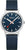 Reloj unisex con esfera azul, caja redonda plateada y correa textil azul oscuro.
