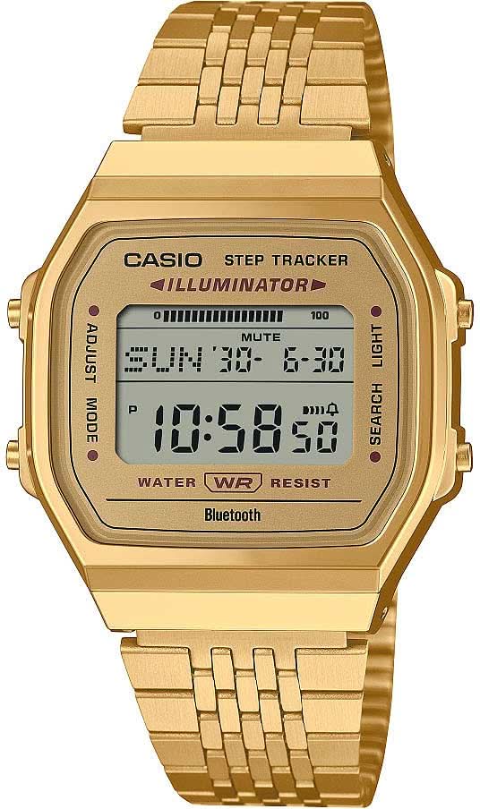 Reloj Casio dorado para hombre con podómetro, pantalla digital y correa de metal