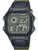 Reloj Casio para hombre con caja redonda, pantalla digital y correa de cuero verde oscuro.