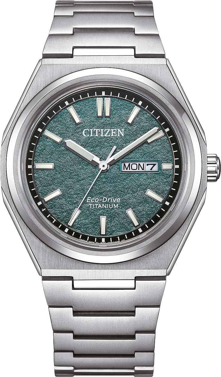 Reloj Citizen para hombre de titanio con esfera verde y correa de metal