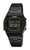 Reloj digital Casio con correa de metal negra y pantalla LCD
