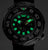 Reloj para hombre con esfera negra y manecillas luminosas verdes, bisel giratorio de buceo, correa de caucho