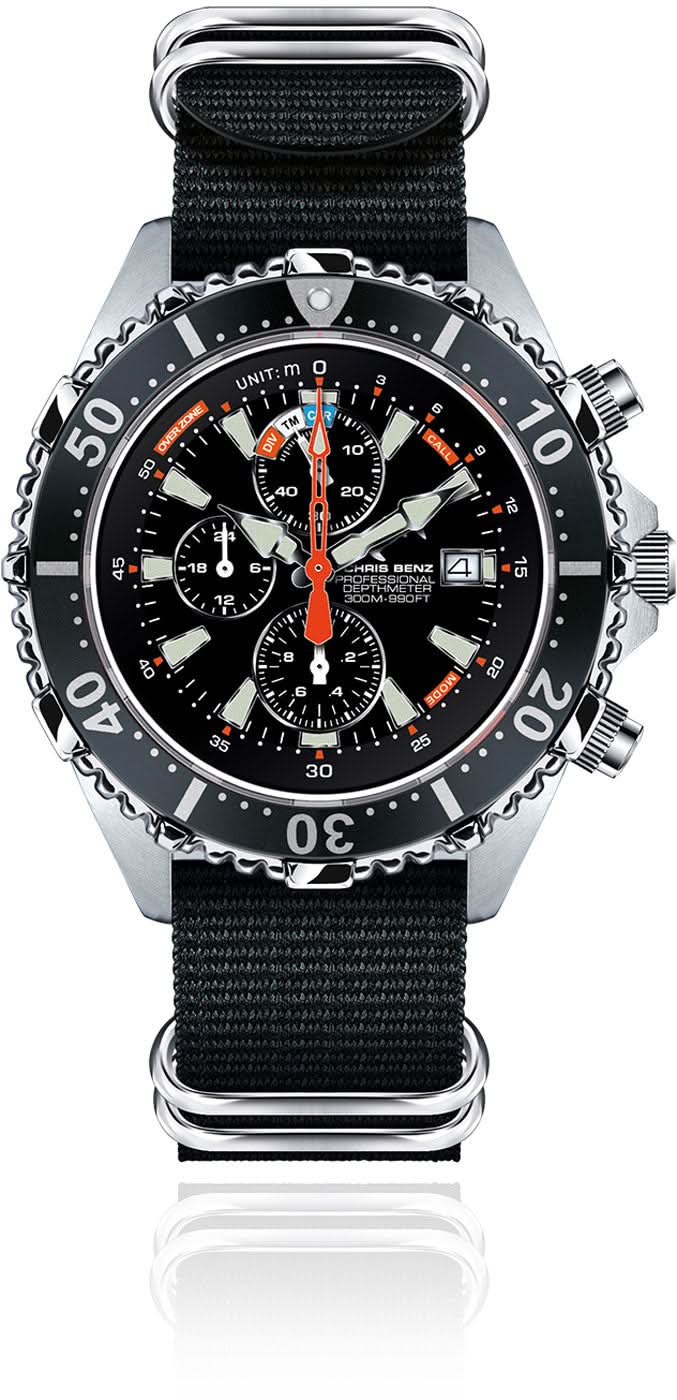 Reloj de pulsera cronógrafo para hombre con esfera negra, detalles rojos y correa de nailon