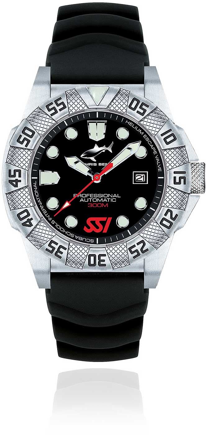 Reloj de hombre con correa negra, caja plateada y esfera negra