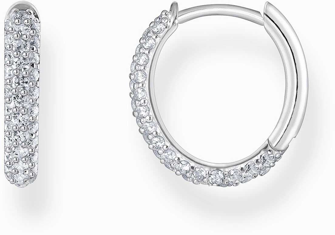 Aros plateados con circonitas, aro de aro con borde de piedra