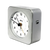 Funk-Wecker Uhr mit silbernem Gehäuse und analogem Ziffernblatt, Zeiger sichtbar