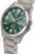 Pulsera de hombre con esfera verde, correa de metal plateado y corona lateral
