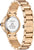 Vista trasera de reloj de mujer con pulsera y cierre de acero inoxidable en tono dorado, grabado