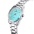 "Reloj de mujer con esfera azul claro, caja de acero inoxidable y corona visible"