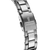 Pulsera de hombre, vista trasera con grabado en la caja y brazalete de eslabones metálicos