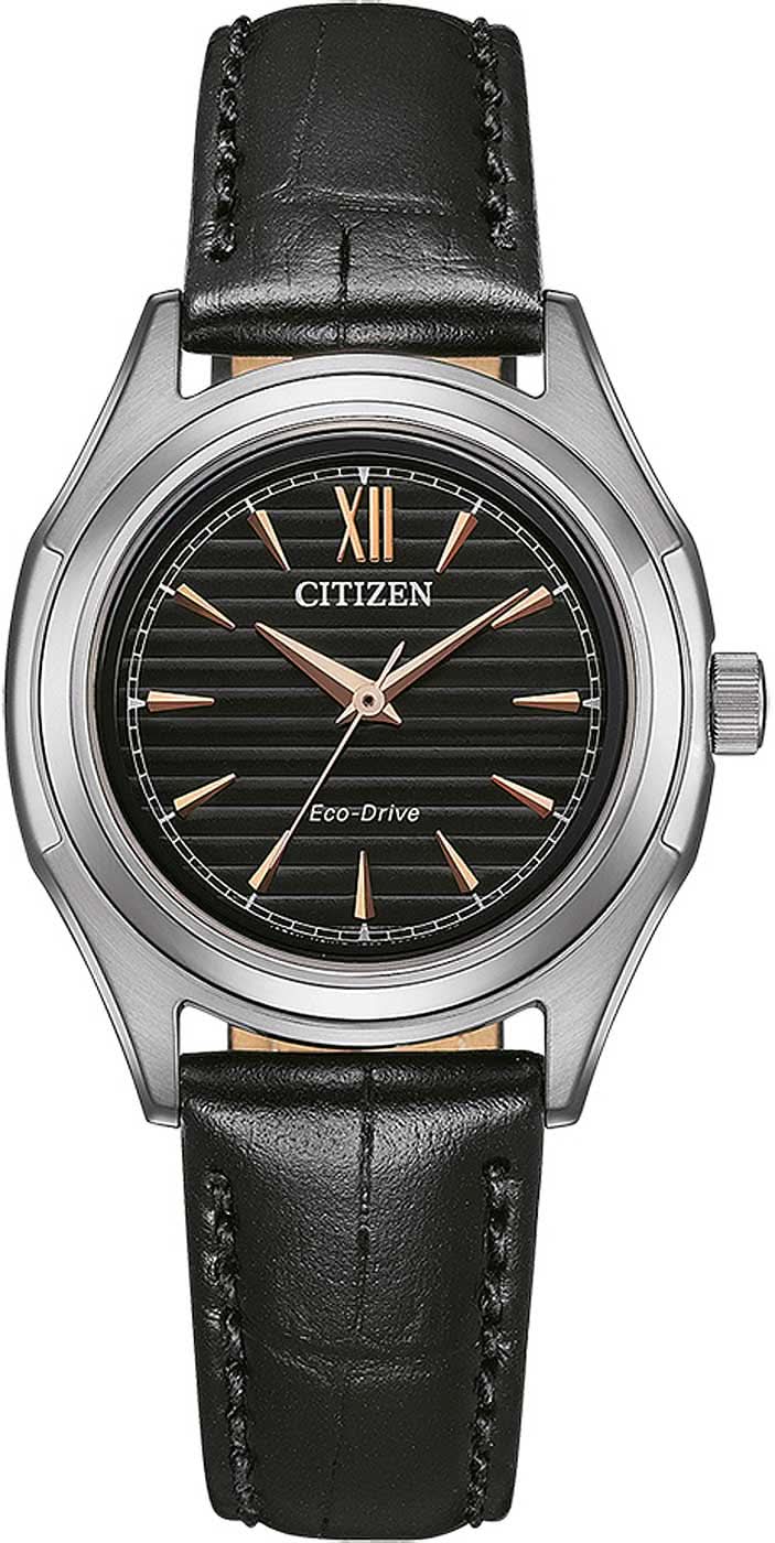 "Reloj Citizen para mujer con correa de cuero negra, esfera negra y números romanos"